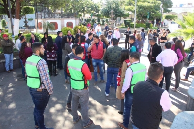 ALREDEDOR DE 150 JACONENSES FUERON EVACUADOS DE PALACIO MUNICIPAL EN 3 MINUTOS