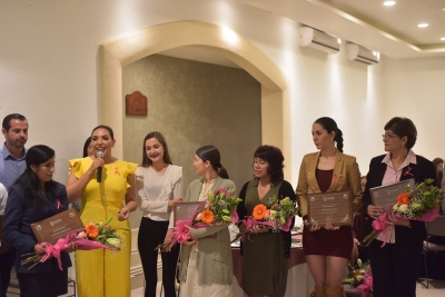 EN EL MES ROSA SE RECONOCE A MUJERES DEL MUNICIPIO