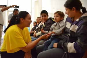 ADRIANA CAMPOS VISITÓ EL CENTRO DE AUTISMO DEL CRI PROMOTÓN