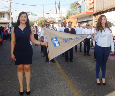 Sobresaliente presentación de SAPA-Jacona en el desfile patrio