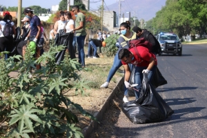 MÁS DE 1 TONELADA DE BASURA COLECTADA EN 4TA BRIGADA DE LIMPIEZA