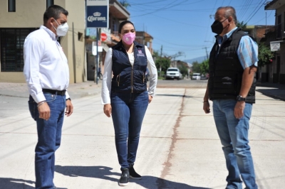 Reaperturan la circulación de calle Madero en Jacona, tras rehabilitación de pavimento