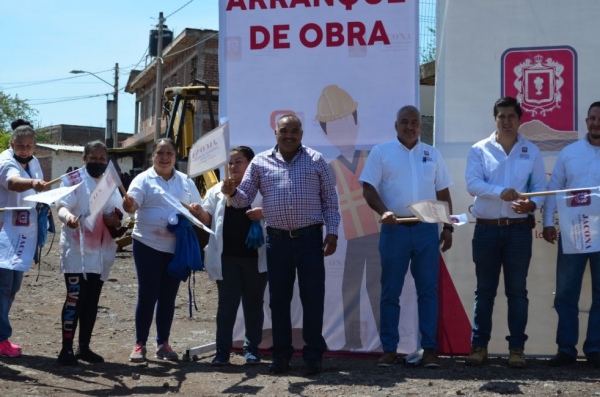 Más obras para Jacona, Arranca pavimentación de calle Ecuador