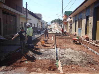 AVANZAN OBRAS DE PAVIMENTACIÓN Y PARQUES RECREATIVOS EN JACONA