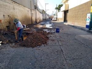 Sapa Jacona atiende fugas de agua en el municipio