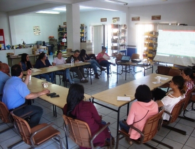 CAPACITAN A BIBLIOTECARIOS REGIONALES SOBRE LLENADO DE NUEVOS FORMATOS