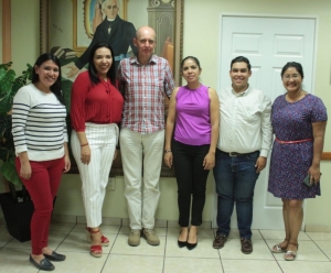 DURANTE VISITA VIAJERO DE POLONIA ADMIRA LAS RIQUEZAS DEL MUNICIPIO