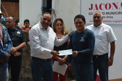 Isidoro Mosqueda mejora servicio de agua en El Platanal
