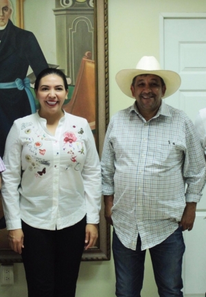 JACONA RESPALDA A PRODUCTORES AGRÍCOLAS Y GANADEROS