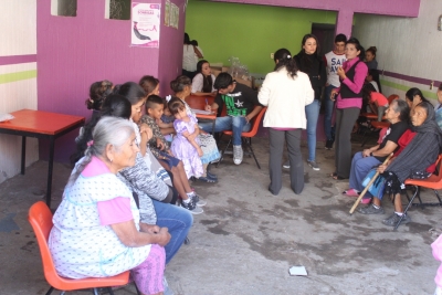 “MÉDICO EN TU COLONIA” ATENDIÓ A FAMILIAS DE TRASIERRA