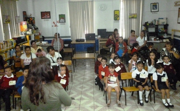 BIBLIOTECA MUNICIPAL IMPARTIRÁ TALLERES NAVIDEÑOS PARA ESTUDIANTES