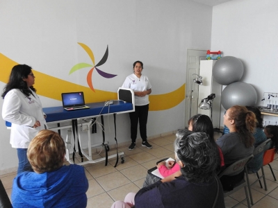 DIF JACONA IMPARTE EL TALLER DE HIGIENE DE COLUMNA