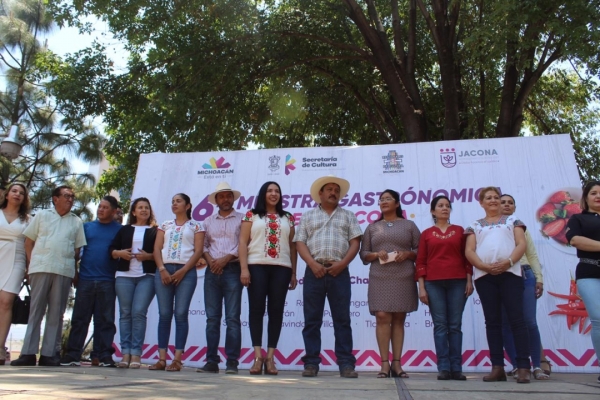 TODO UN ÉXITO LA 6TA MUESTRA GASTRONÓMICA EN JACONA