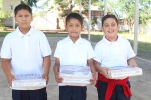 REFUERZAN EDUCACIÓN BÁSICA EN JACONA