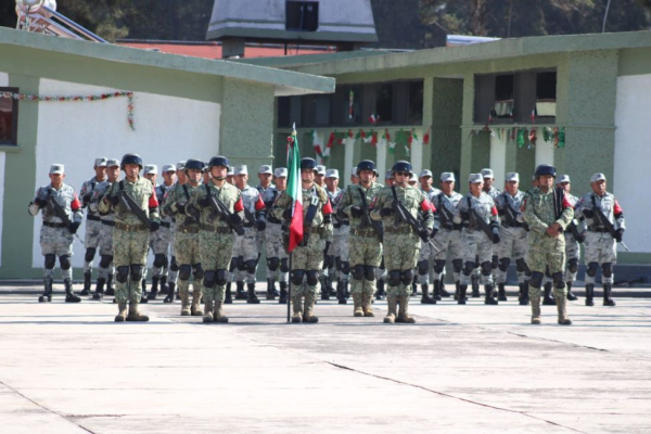 Acude Alcalde Isidoro Mosqueda a Ceremonia de los Niños Héroes en el 17/o Batallón de Infantería